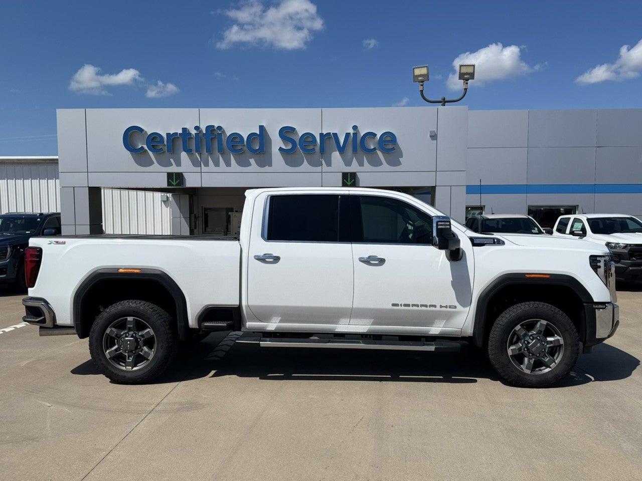 2026 GMC Sierra 2500 HD SLT