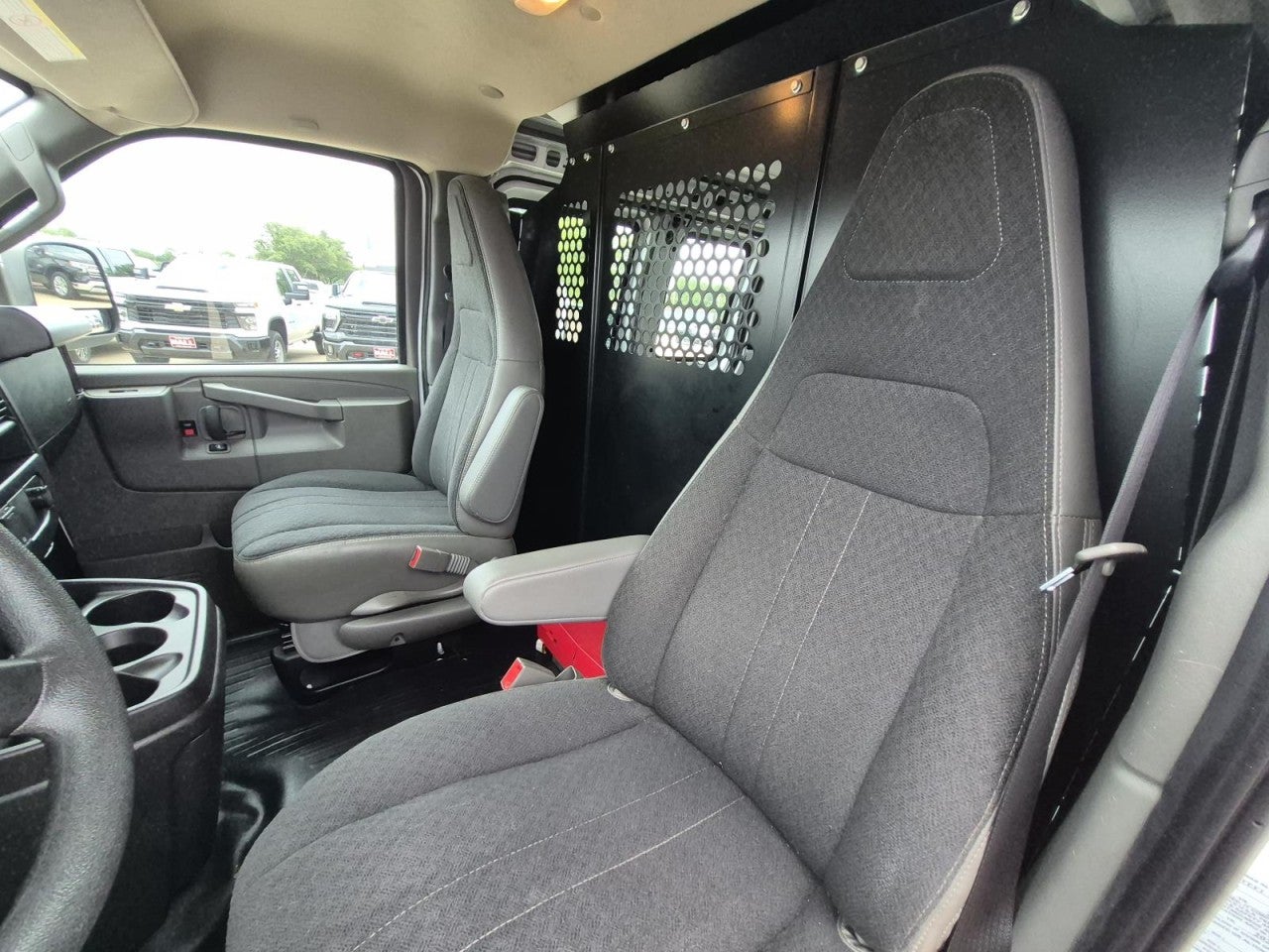 2024 GMC Savana Cargo 2500 Work Van