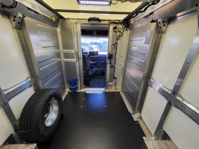 2025 Chevrolet BrightDrop 400 FWD 400