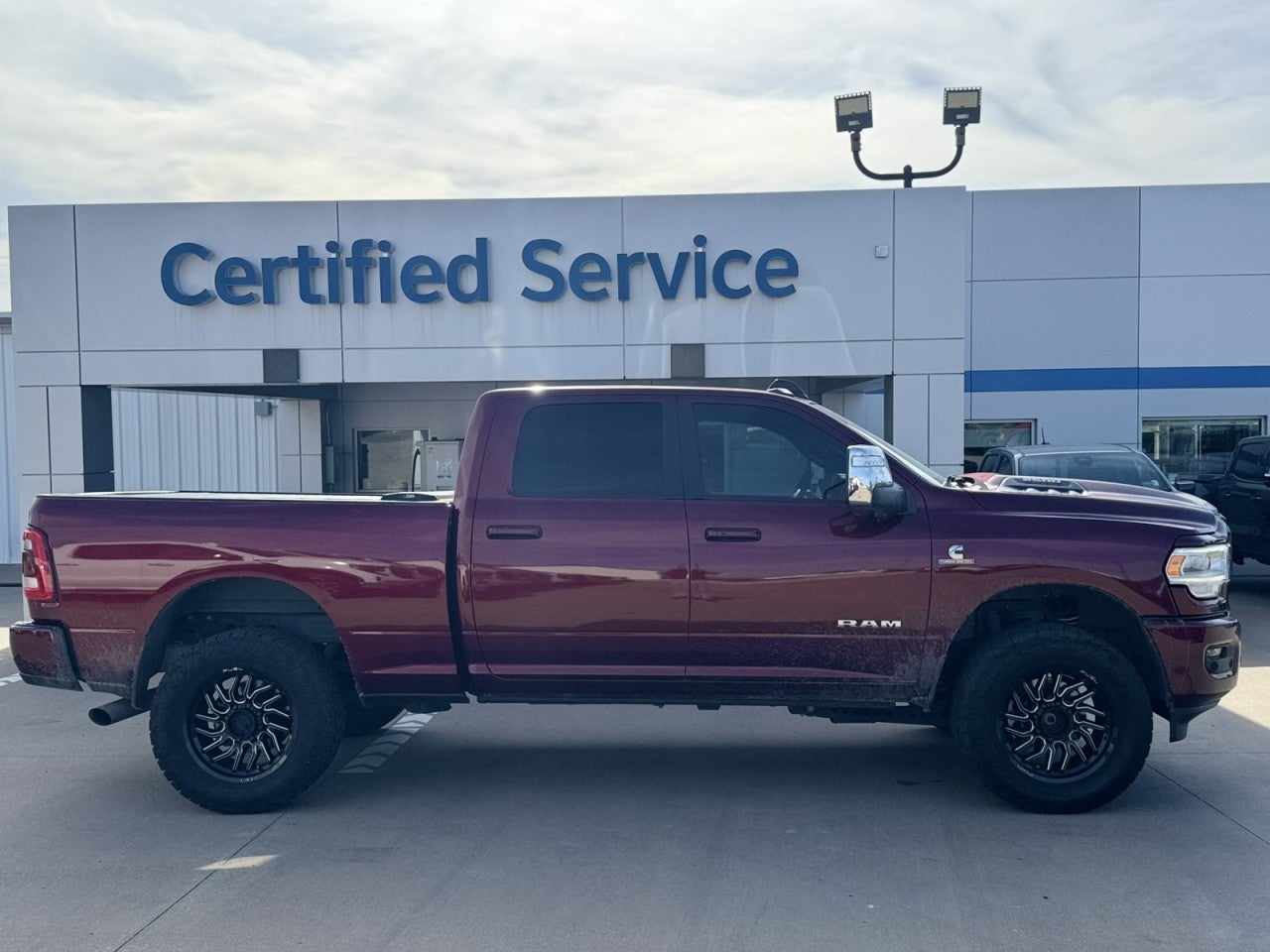 2023 RAM 2500 Laramie Crew Cab 4x4 6'4" Box