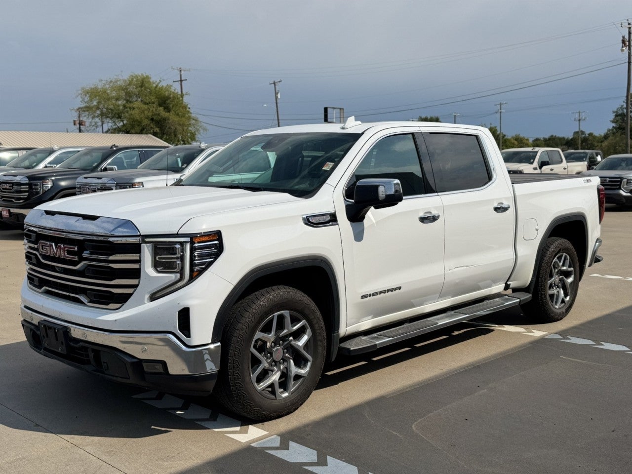 2024 GMC Sierra 1500 SLT
