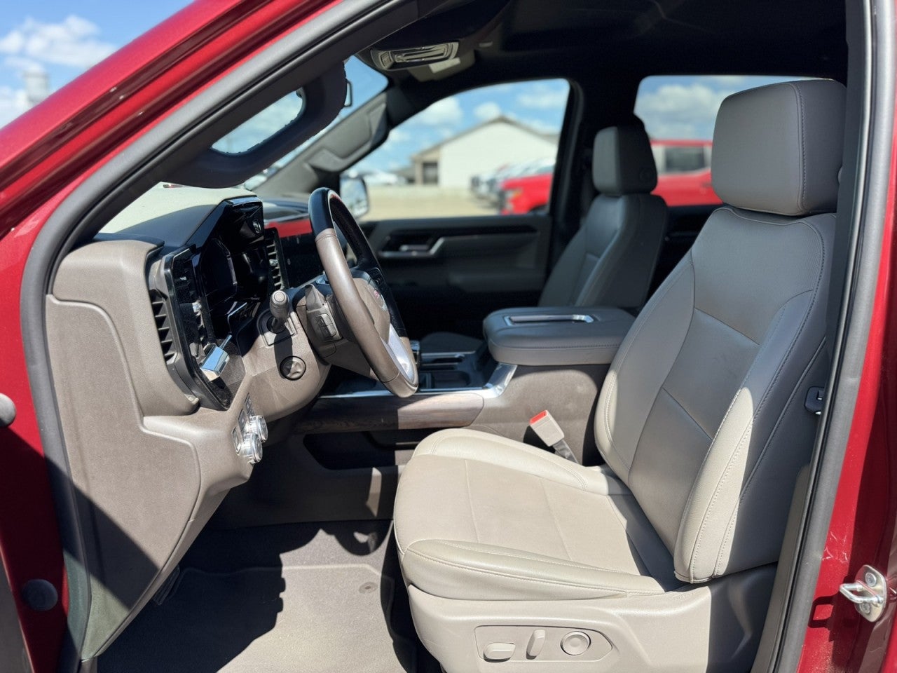 2022 GMC Sierra 1500 SLT