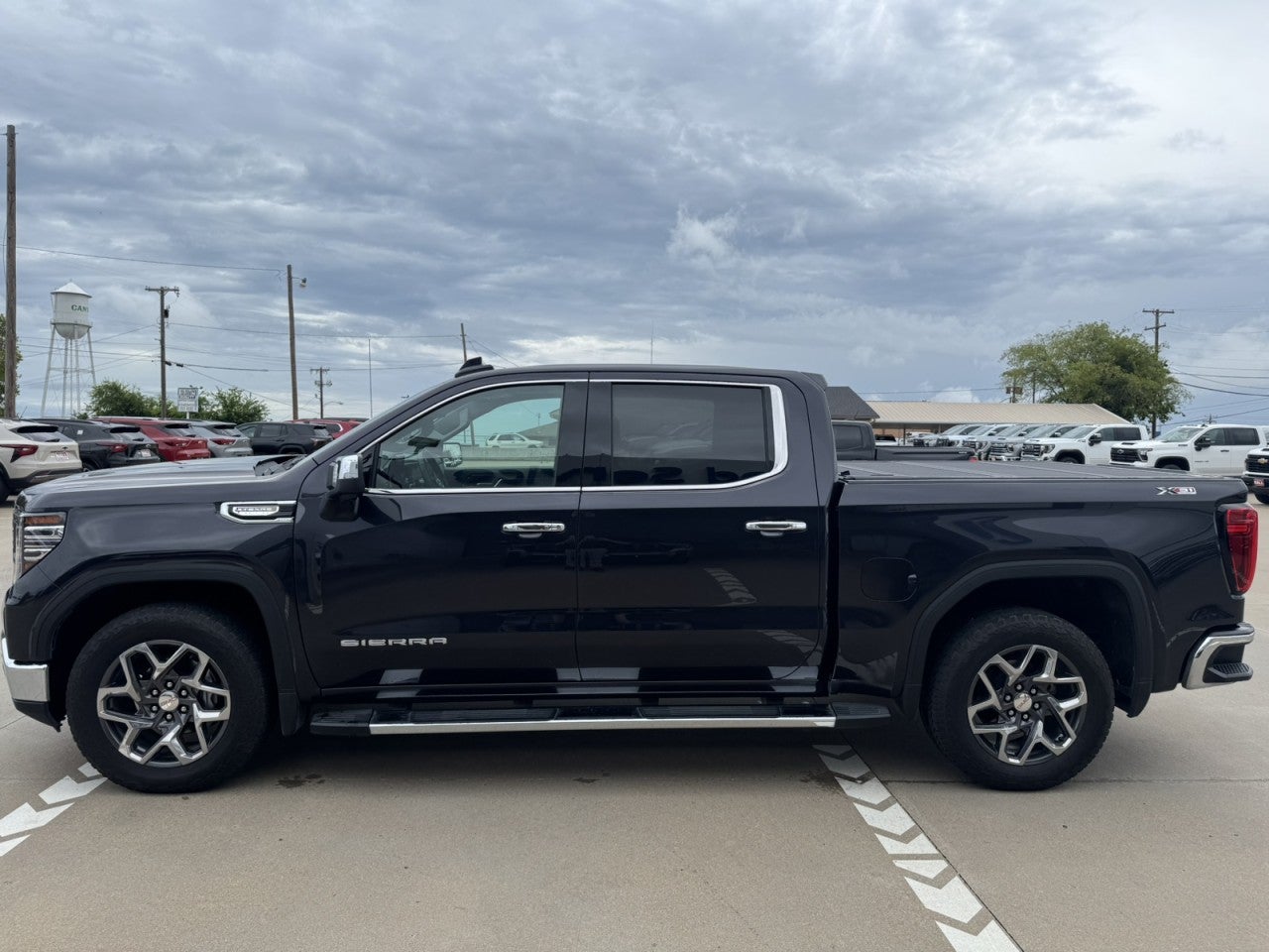 2024 GMC Sierra 1500 SLT