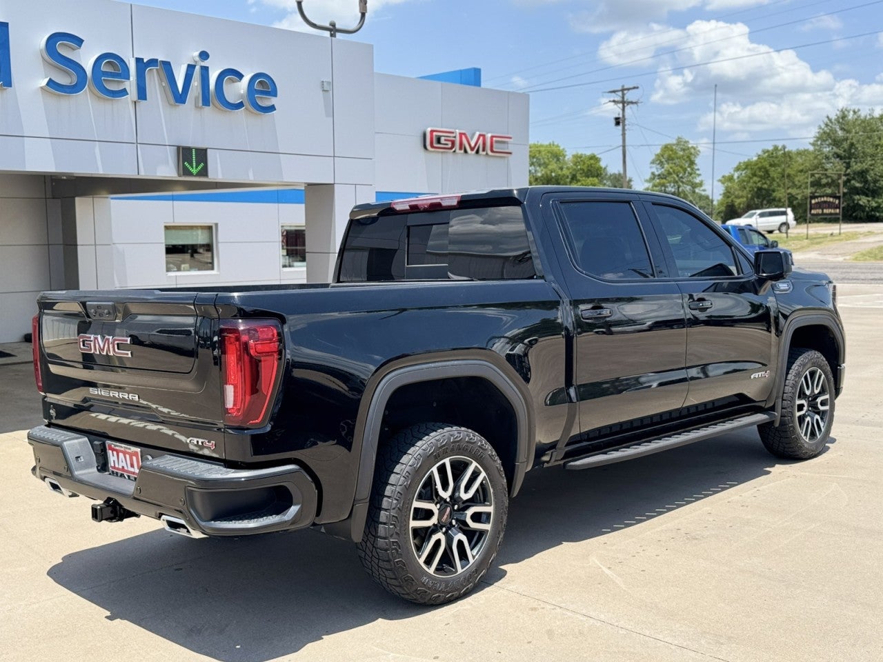 2024 GMC Sierra 1500 AT4